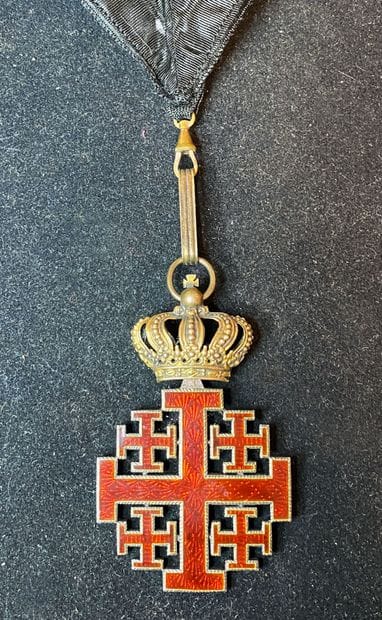 Marseille, croix de chanoine de la cathédrale,...
