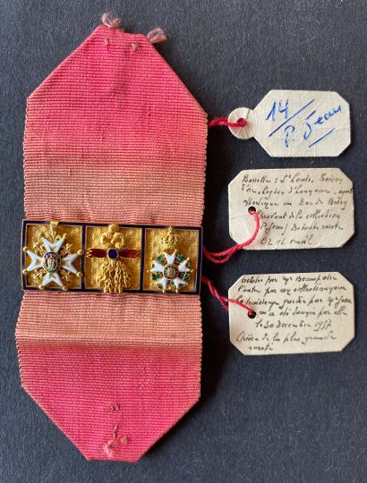 Précieux souvenir du duc de Berry
Barrette...