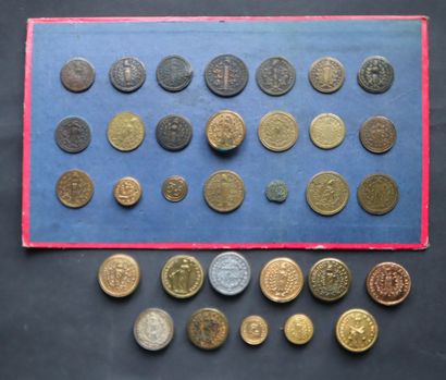 Revolution - Lot of buttons including: infantry...