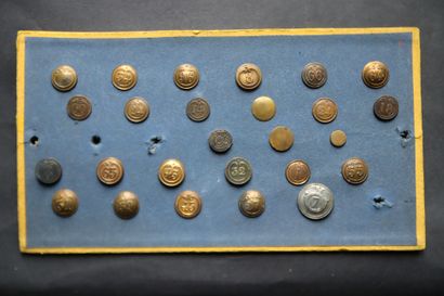 Infantry - Lot of troop and officer buttons...