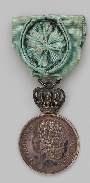 Royaume de Naples - Médaille militaire d'honneur...