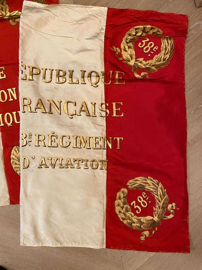 Aviation militaire, lot de trois fragments...