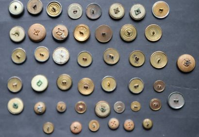 Miscellaneous - Lot of buttons from the Ancien...
