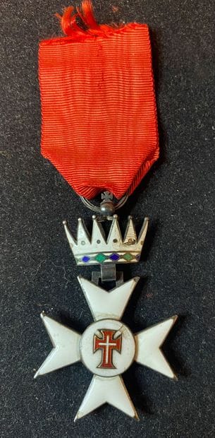 Ordre du Temple, croix de postulance en argent...