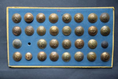 Infantry - Lot of troop and officer buttons...