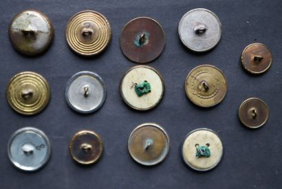 Empire - Lot of buttons including: imperial...