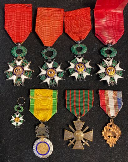 World War I - Lot of eight: five Legions...