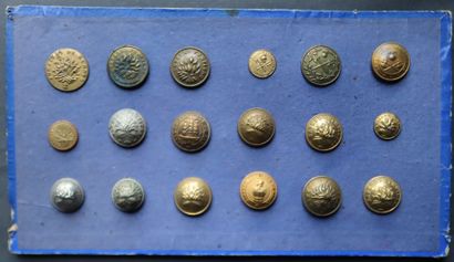 Army and miscellaneous - Lot of buttons from...