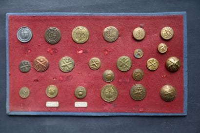 Artillery and miscellaneous - Lot of buttons...