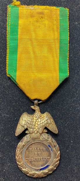Médaille militaire, 2e type en argent vermeil...