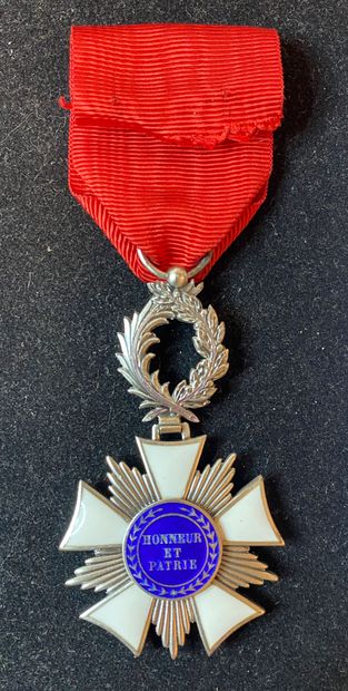 Légion d'honneur - Maison d'éducation, IIIe...