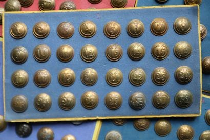 Infantry - Lot of troop and officer buttons...