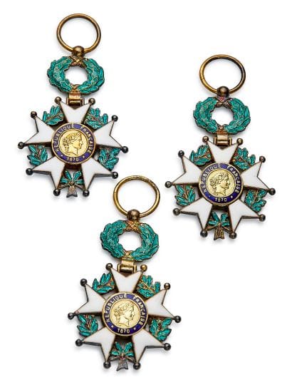 Légion d'honneur - IIIe République, trois...