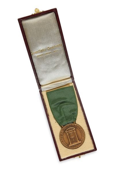 Saint-Siège - Médaille Benemerenti pour l'année...