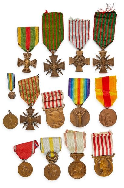 World War I - Set of fourteen bronze medals,...
