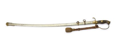 Sabre d'officier ottoman.
Poignée en corne...