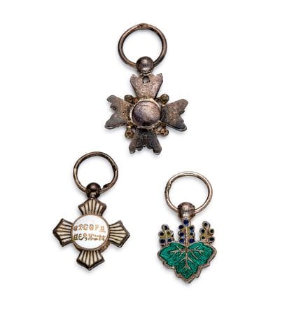 Japan - Set of three vermeil and enamel miniatures:...