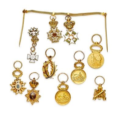Set of eleven gold miniatures: France, Legion...