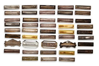 Colonial Medal - Set of forty-three clasps:
-...