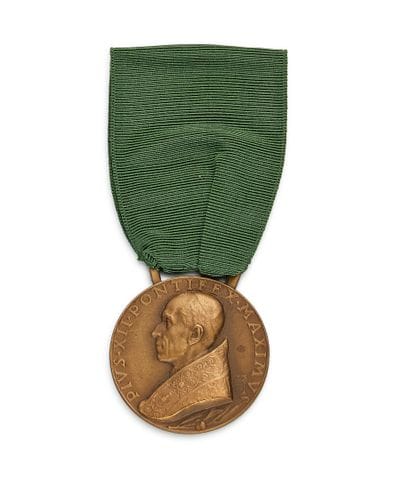 Saint-Siège - Médaille Benemerenti pour l'année...