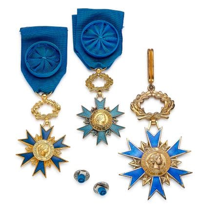 National Order of Merit, set of three pieces:...