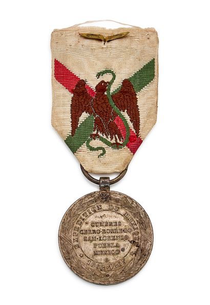 Mexican medal, signed 