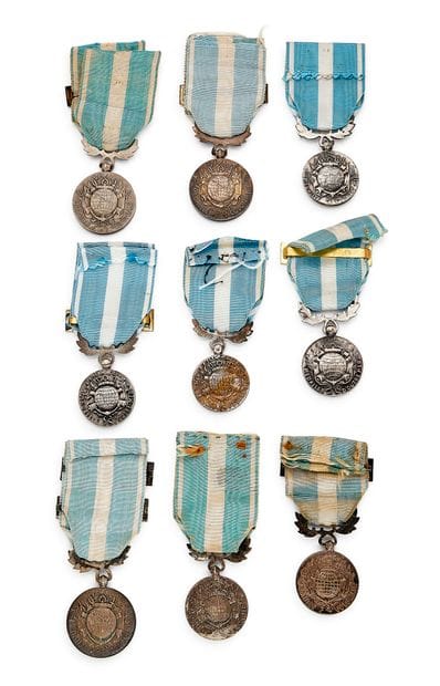 Colonial Medal and Overseas Medal, set of...