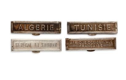 Colonial Medal - Set of four silver clasp...