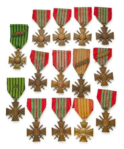 World War II - Set of fourteen War Crosses:...