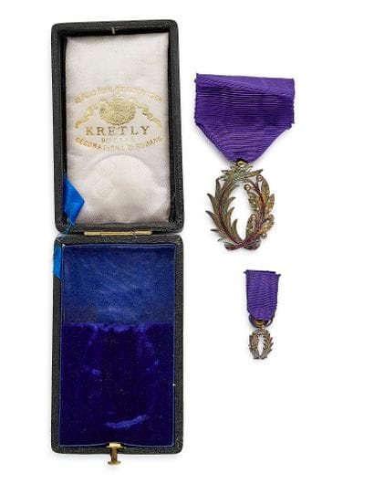 France - Academic Palms, Officer's insignia...