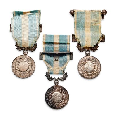Three silver colonial medals of the first...