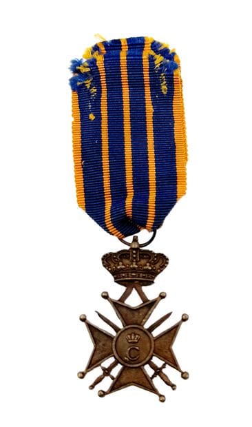 Luxembourg - Croix de Guerre, 1940-1945,...