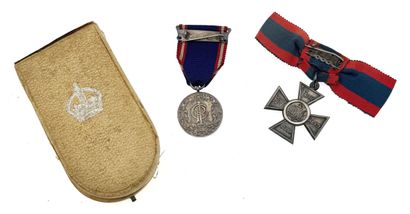 United Kingdom - Lot of two decorations:...