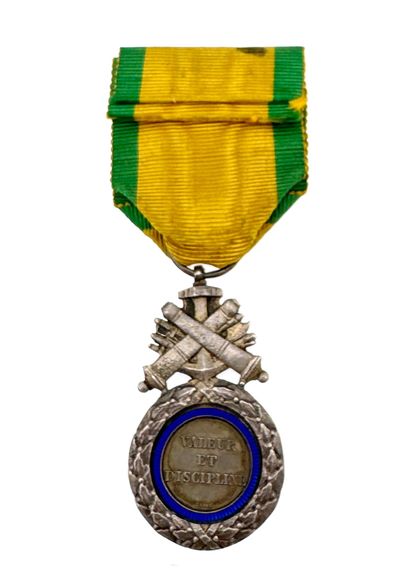 Médaille militaire, modèle dit « de Versailles...
