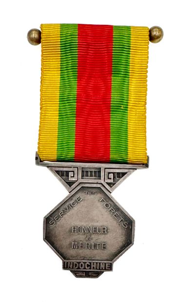 Indochine - Médaille du Personnel des Forêts...