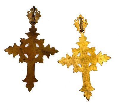 Deux croix des partisans du comte de Chambord,...