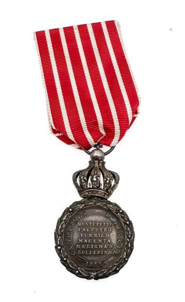 Médaille d'Italie, 1er modèle avec couronne...