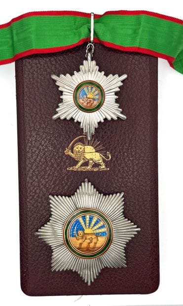 Iran - Ordre d'Homayoun, succède en 1939...