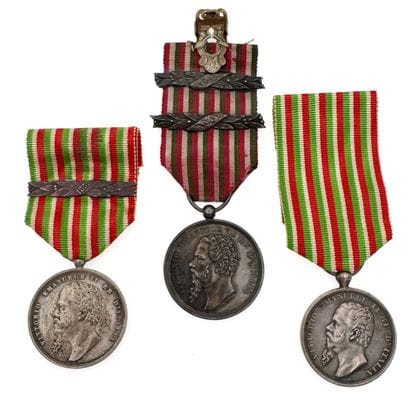 Royaume d'Italie - Lot de trois médailles...
