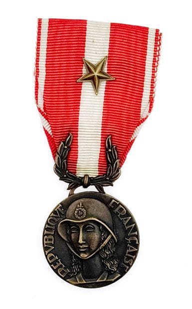 Postwar - Médaille de la Valeur Militaire,...
