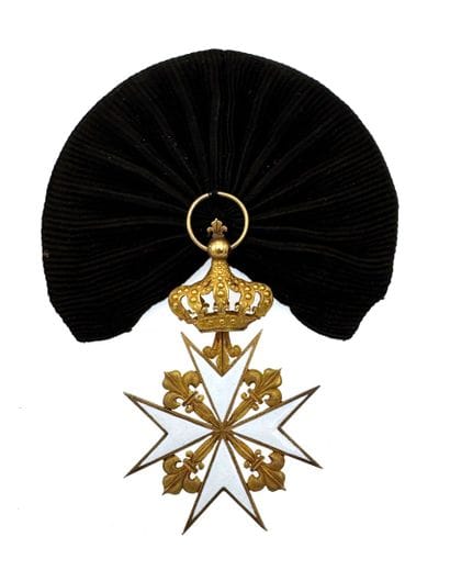 Ordre de Malte - Fine chased gold and white...