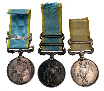 Royaume-Uni - Lot de trois médailles de Crimée...