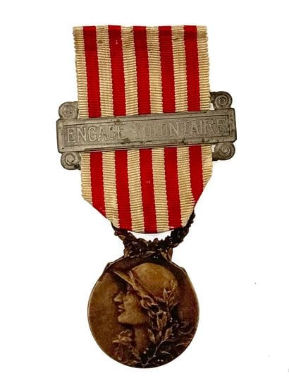 Première Guerre mondiale - Médaille commémorative...