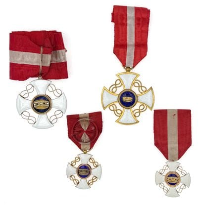 Royaume d'Italie - Ordre de la Couronne,...
