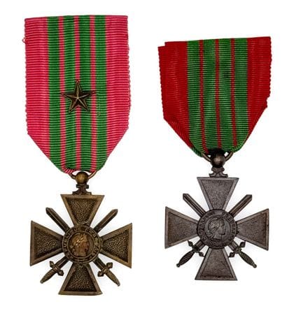 Second World War - Lot of two Croix de Guerre:...