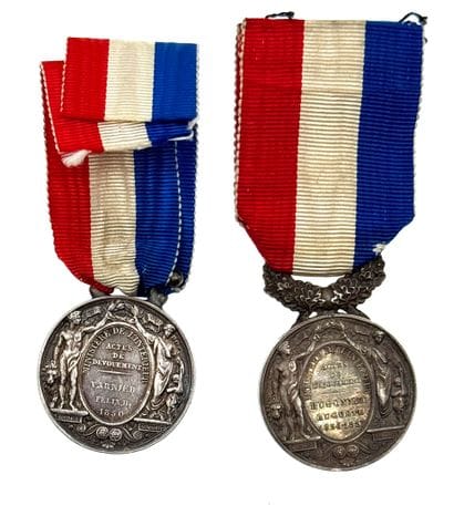 Ministère de l'Intérieur - Lot de deux médailles...