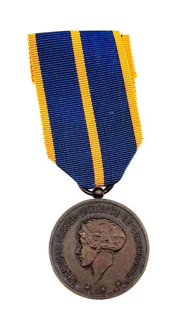 Luxembourg - Médaille militaire, en bronze...