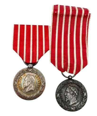 Médaille d'Italie, lot de deux médailles...