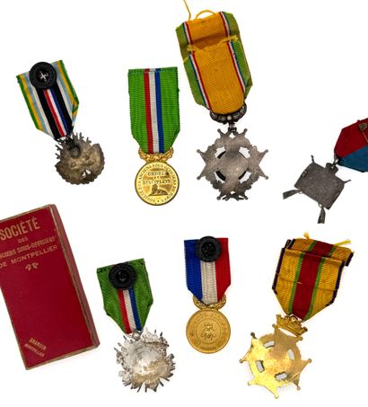 Anciens militaires, lot de sept médailles...