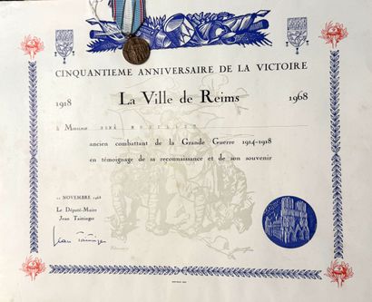 First World War - Lot of five patents and...